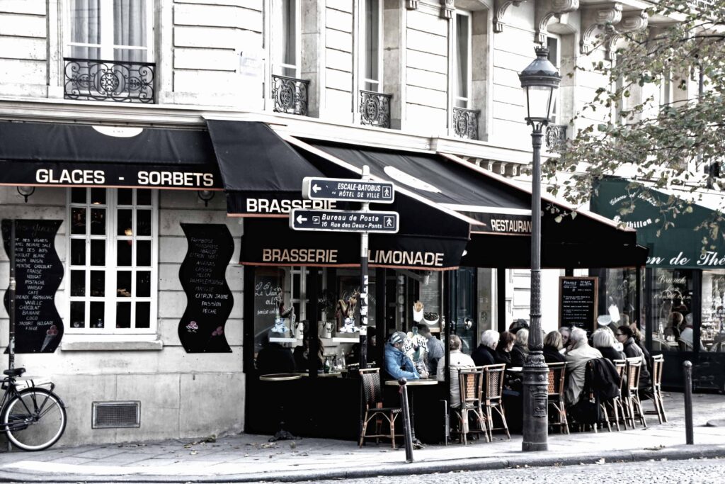 View of a bistro in the streets of Paris.