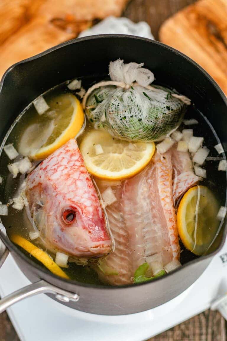 fish fumet ingredients in pot