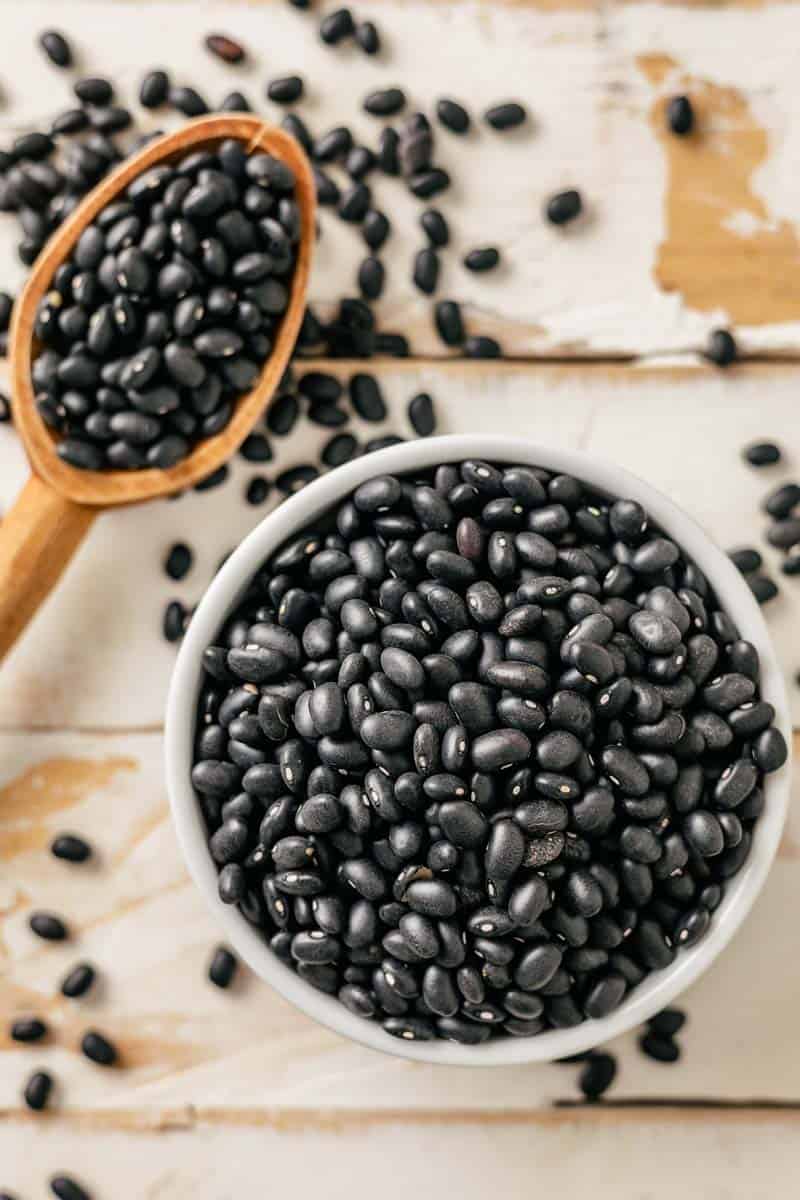 Black Beans vs Pinto Beans What's The Difference?